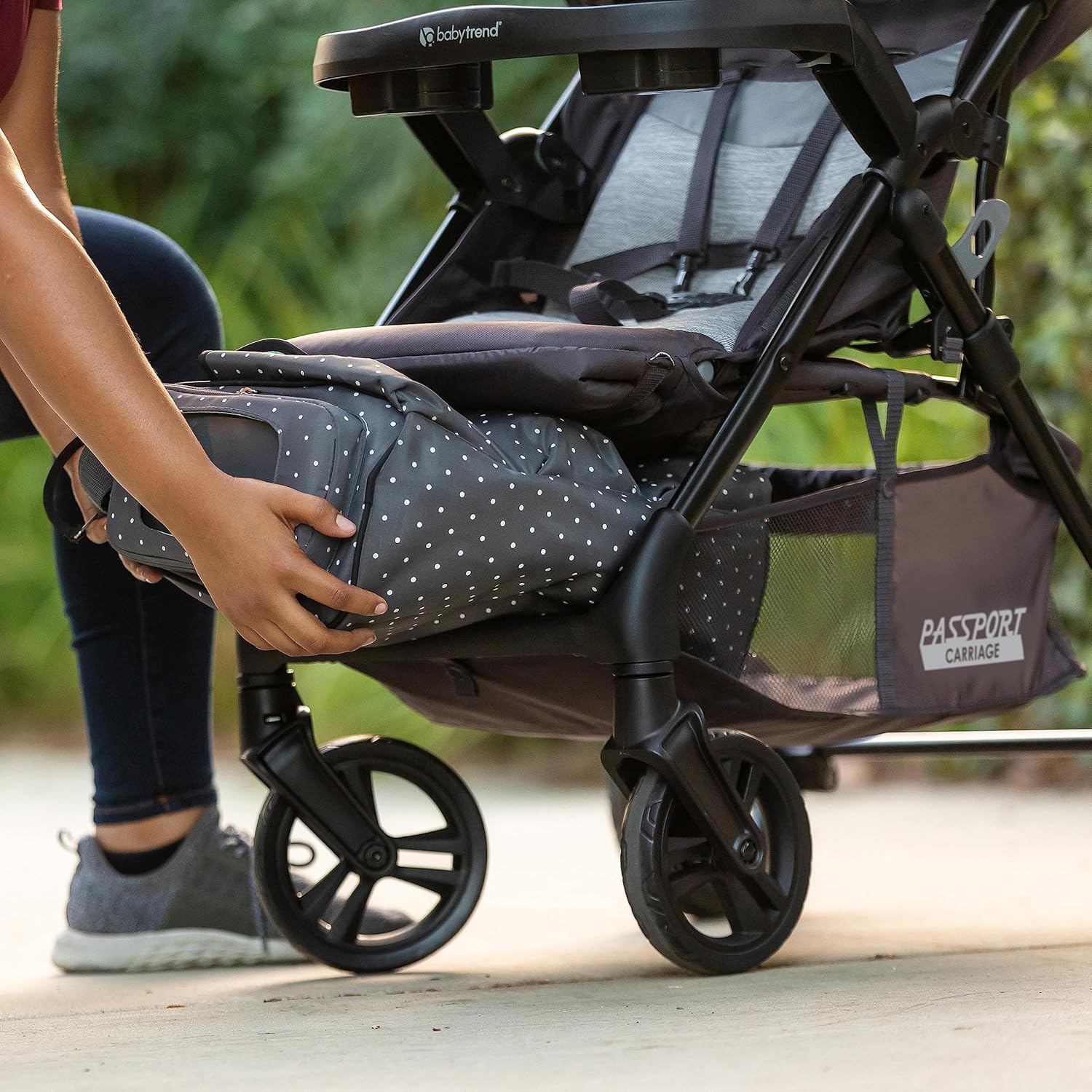 Baby Trend Passport® Carriage Stroller Travel System with EZ-Lift™ Infant Car Seat, Dash Pink